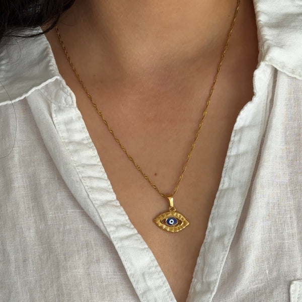Soul Gaze Pendant