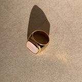 Sienna White Shell Ring [Sample Sale]